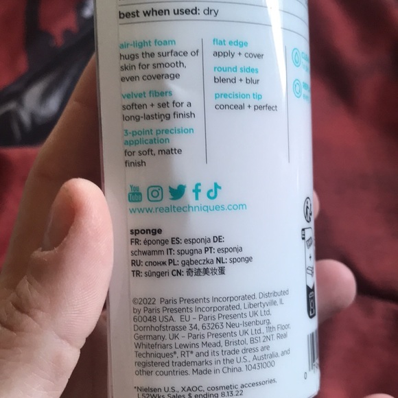 ✨🆕Real Techniques Miracle Mattifying Sponge Duo Set!💙💖✨ - Picture 10 of 13